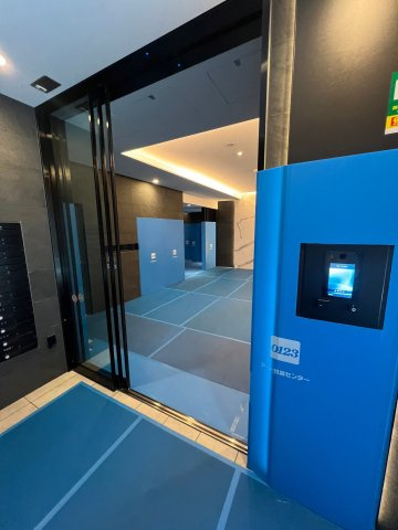 JMFレジデンス浅草橋三丁目のエントランス