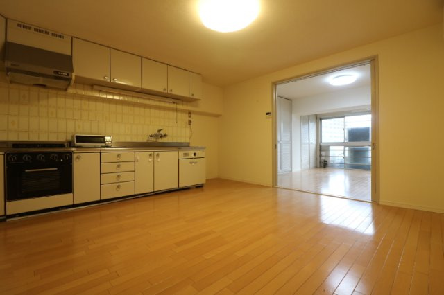 【居間・リビング】