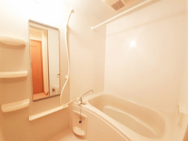 プロムナードＦ　Ⅰ棟の浴室