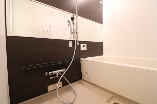 【浴室】 | 【浴室】追い炊き機能完備で快適にお過ごしいただけます☆