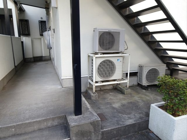 ハイツ伊藤のエントランス