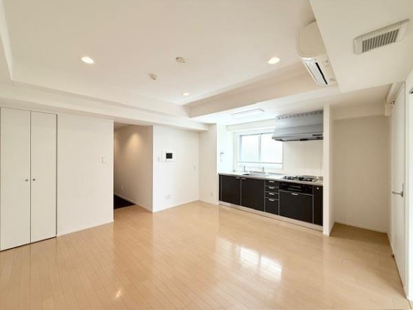 KDXレジデンス西原のロビー