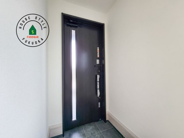 福岡市城南区堤1丁目第2-2棟（1号棟）の防犯設備|二重ロックでしっかり防犯対策ができます。