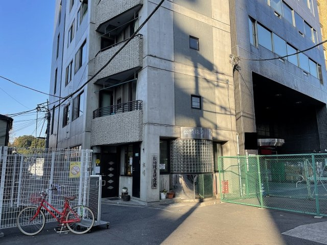 松崎ビルの外観