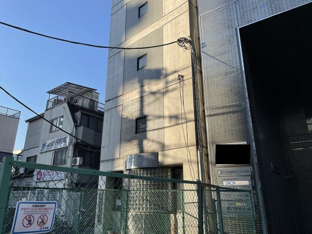 松崎ビルの外観