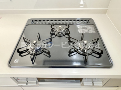 【その他】 | 三島市萩 新築一戸建て A号棟 | 3口コンロです