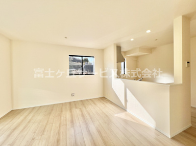 【ダイニング】 | 三島市萩 新築一戸建て A号棟 | ダイニングです