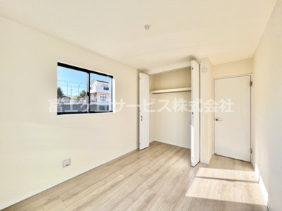 【洋室】 | 三島市萩 新築一戸建て A号棟 | 6帖の洋室です