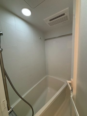 アジールコート町屋の浴室