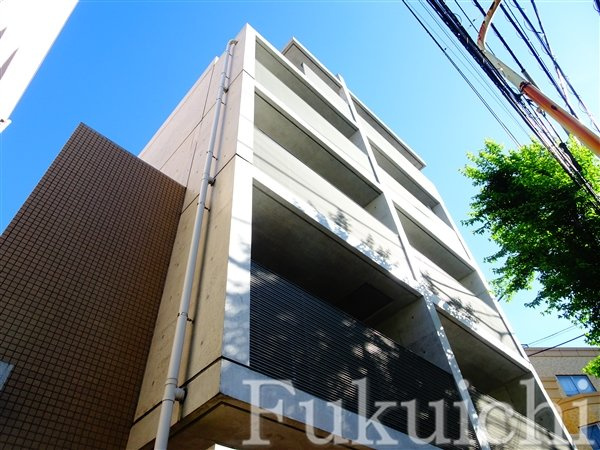 ラティエラ祐天寺の外観