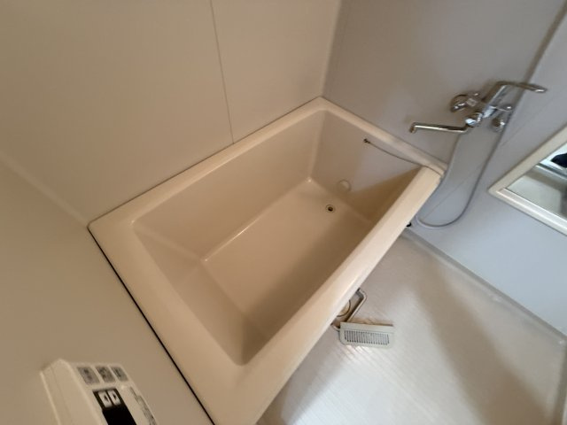 シャルム箕面の浴室