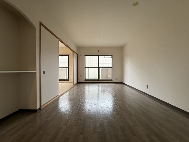 シャルム箕面の居間・リビング