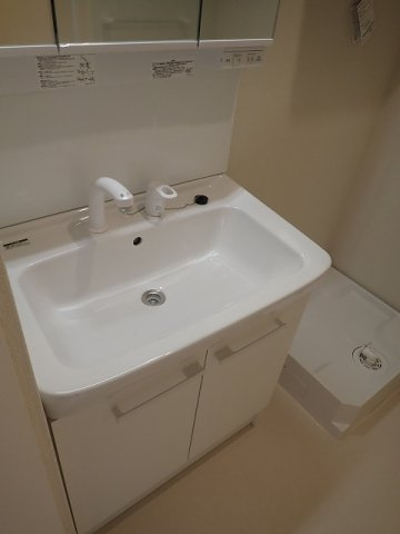 Maison de Sauleの独立洗面台