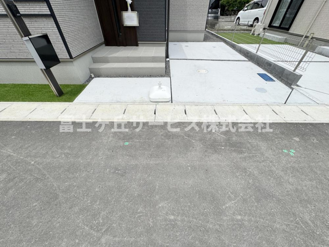 【駐車場】 | 静岡市駿河区向敷地4丁目 14期 新築一戸建て C号棟 | 駐車場です