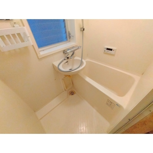 ジェムコートの浴室