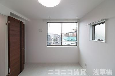 グランクオール日ノ出町のバルコニー