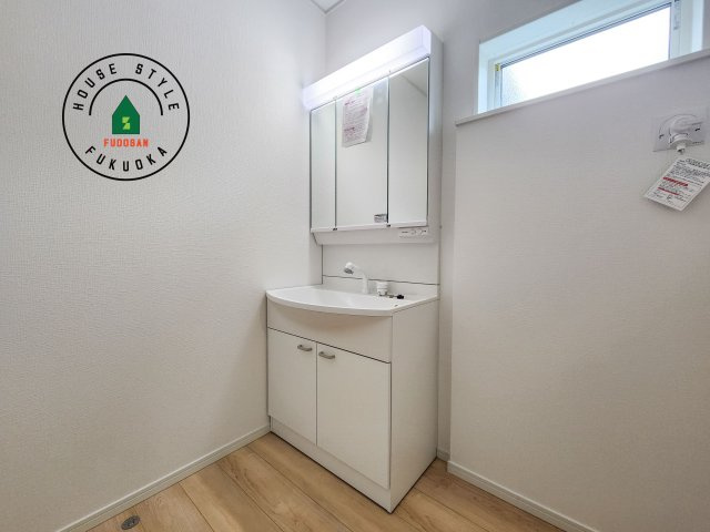 福岡市西区今宿東3丁目第10-6棟(1号棟)の内観：施工例|洗面所は小さなプライベートスペース。歯磨き、洗顔と毎日施す個人空間。