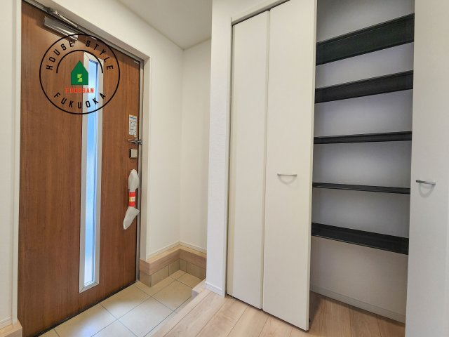 福岡市西区今宿東3丁目第10-6棟(1号棟)の内観：施工例|二重ロックでしっかり防犯対策ができます。