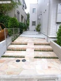 ハックベリーグレイスのエントランス