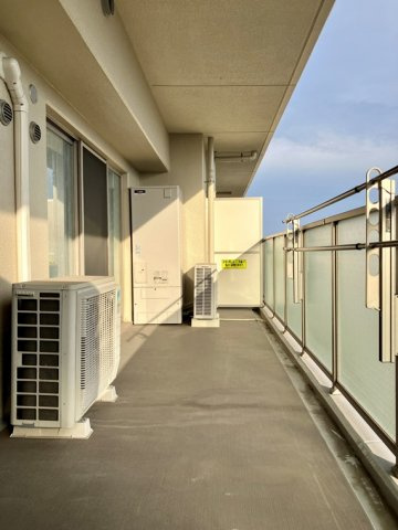 レーベンリヴァーレ　リバー・スイートのバルコニー