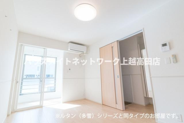 ケーズレジデンスＣの居間・リビング|居室・リビング