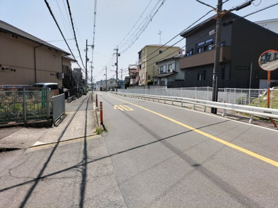 【周辺】 | 石川装飾ビル | 前面道路　南方向