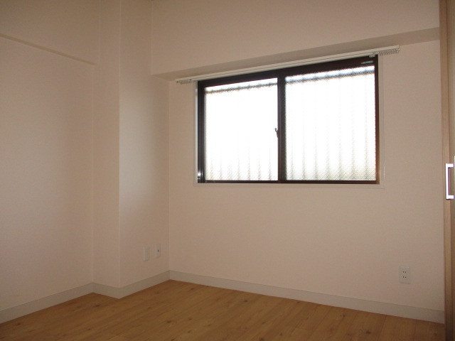 センチュリーアスカ3の寝室