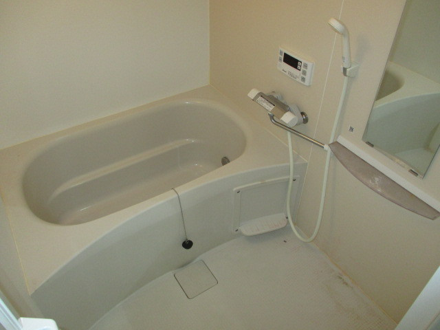 センチュリーアスカ3の浴室