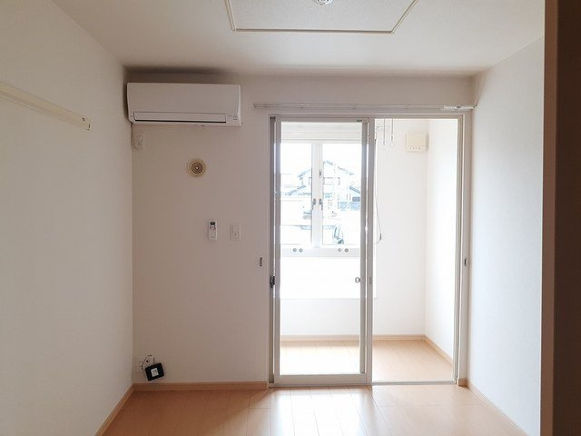 リラリード　Ａの内装|内装は落ち着いています