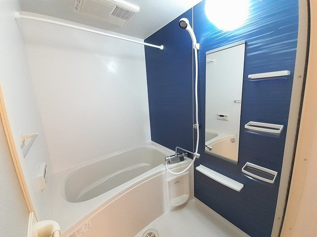 リラリード　Ａの浴室|ゆったり過ごせるお風呂です