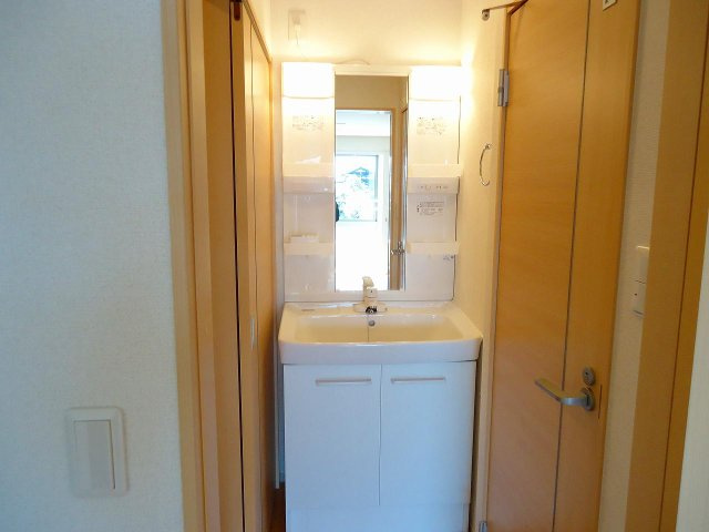 サン・サージュの洗面所|洗面所です