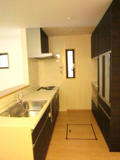 【その他】 | グローバル不動産販売施工例【同仕様写真】建物金額1800万円。建物面積延70.87平米。