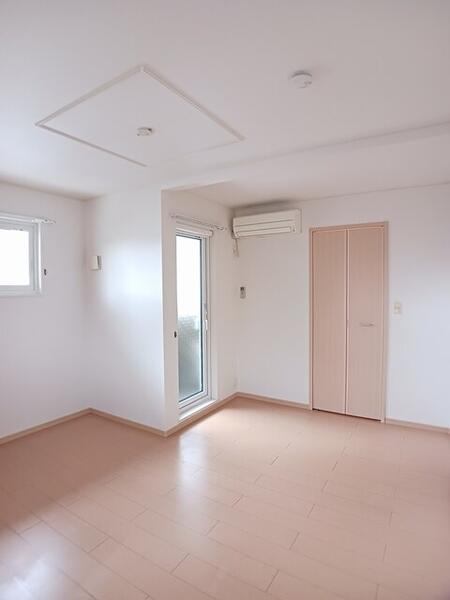 コンヴィスタ　Ａの洋室