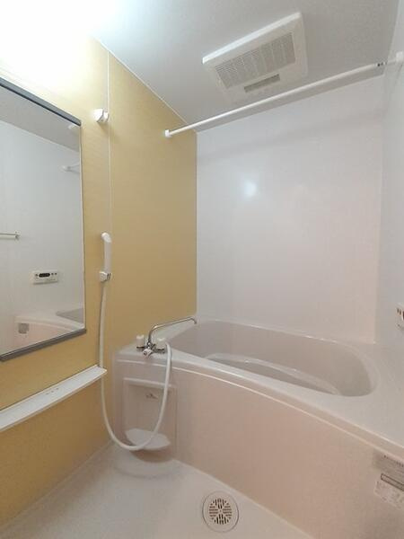 ソレイユ　２の浴室