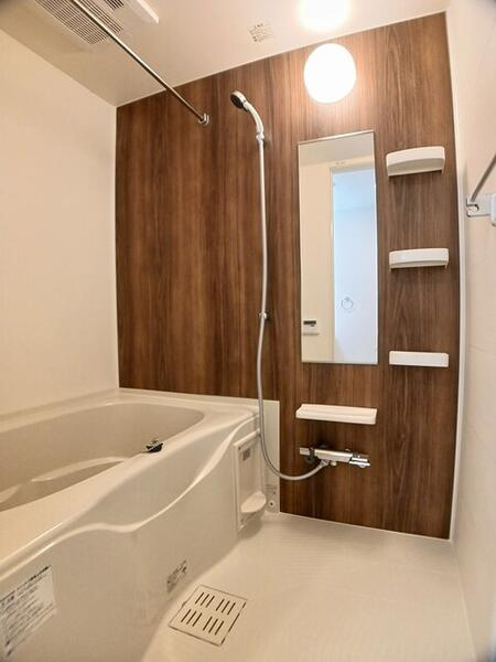 リアンＡの浴室