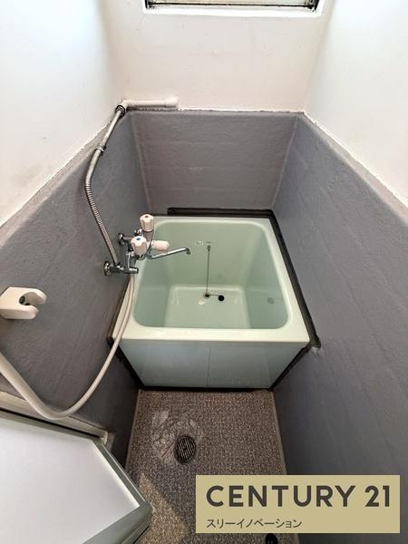 花谷マンションの浴室|★うれしい窓付きのお風呂★