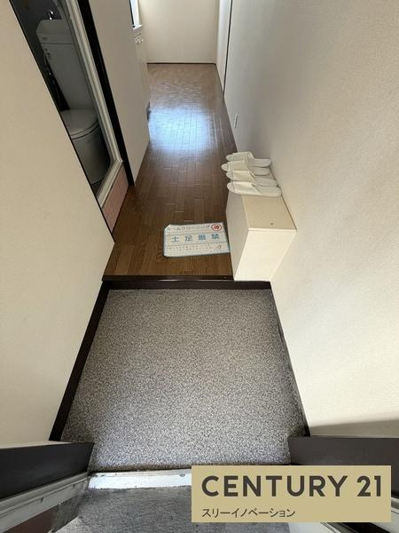 花谷マンションの玄関