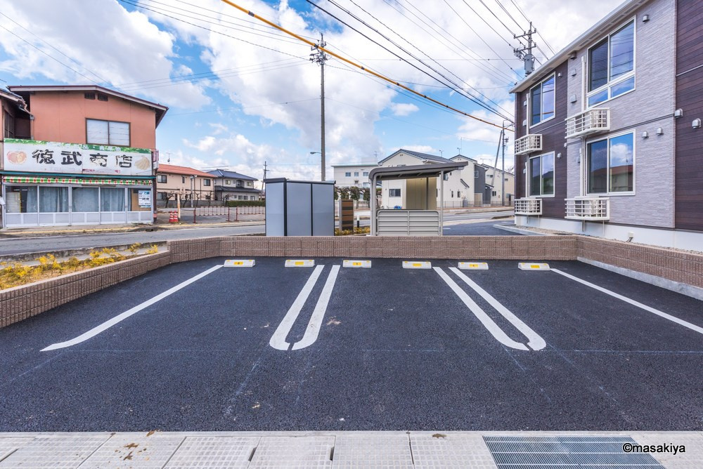 ペニーレインの駐車場|駐車場