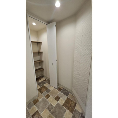 【玄関】 | アウトゥーノ | 玄関