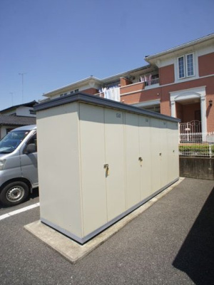 【設備】 | ヒルトンバイア | うれしい外物置が付いています♪