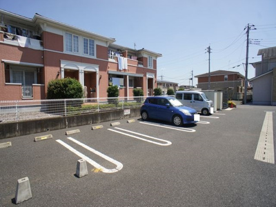 【駐車場】 | ヒルトンバイア | 駐車場2台可能です♪