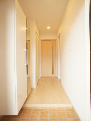 【玄関】 | ヒルトンバイア