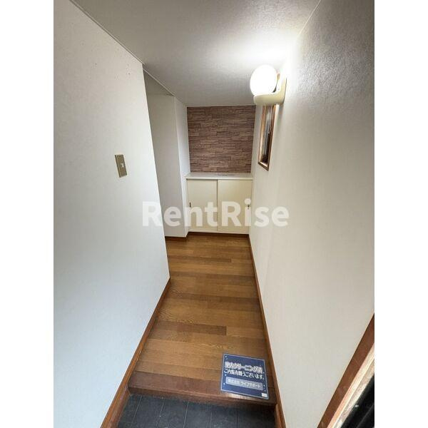 サンストリート松降の玄関