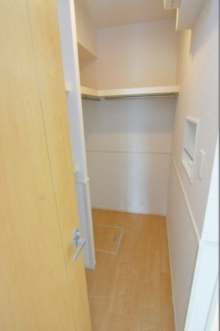 ＡＲＭＡＧＮＡＣ　Ａの収納