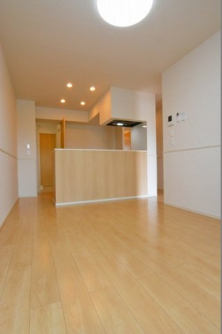 ＡＲＭＡＧＮＡＣ　Ａの居間・リビング