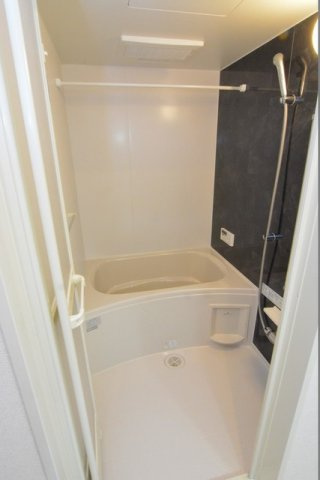 ＡＲＭＡＧＮＡＣ　Ａの浴室