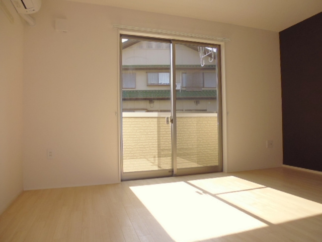 アント・クラントの居間・リビング|洋室