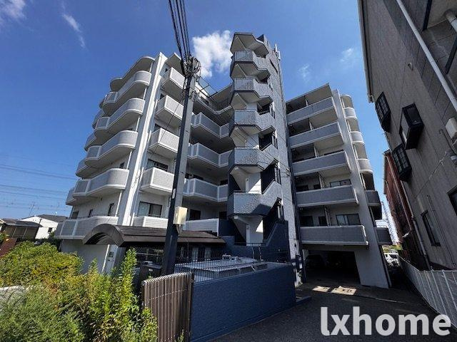 ロイヤル南茨木の外観|物件の外観です