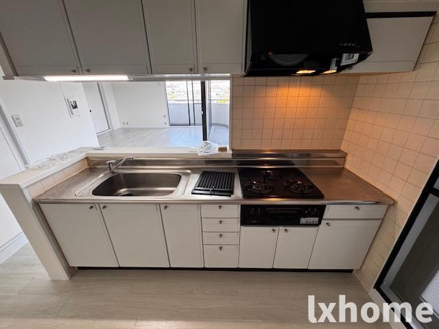 ロイヤル南茨木のキッチン|きれいなキッチンです