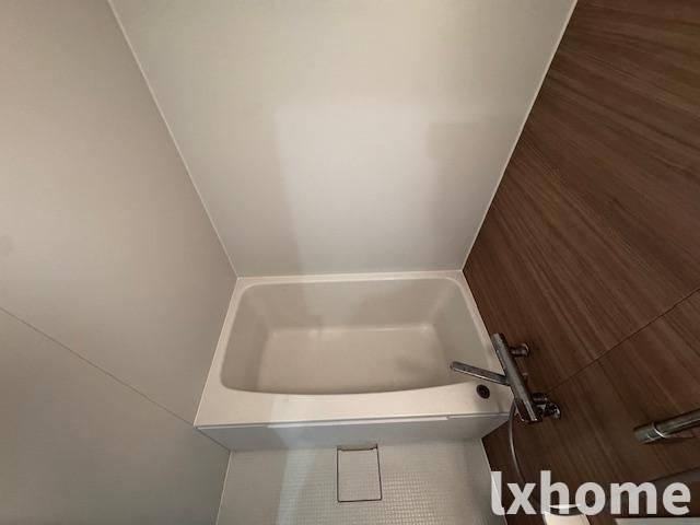 ロイヤル南茨木の浴室|きれいなお風呂です